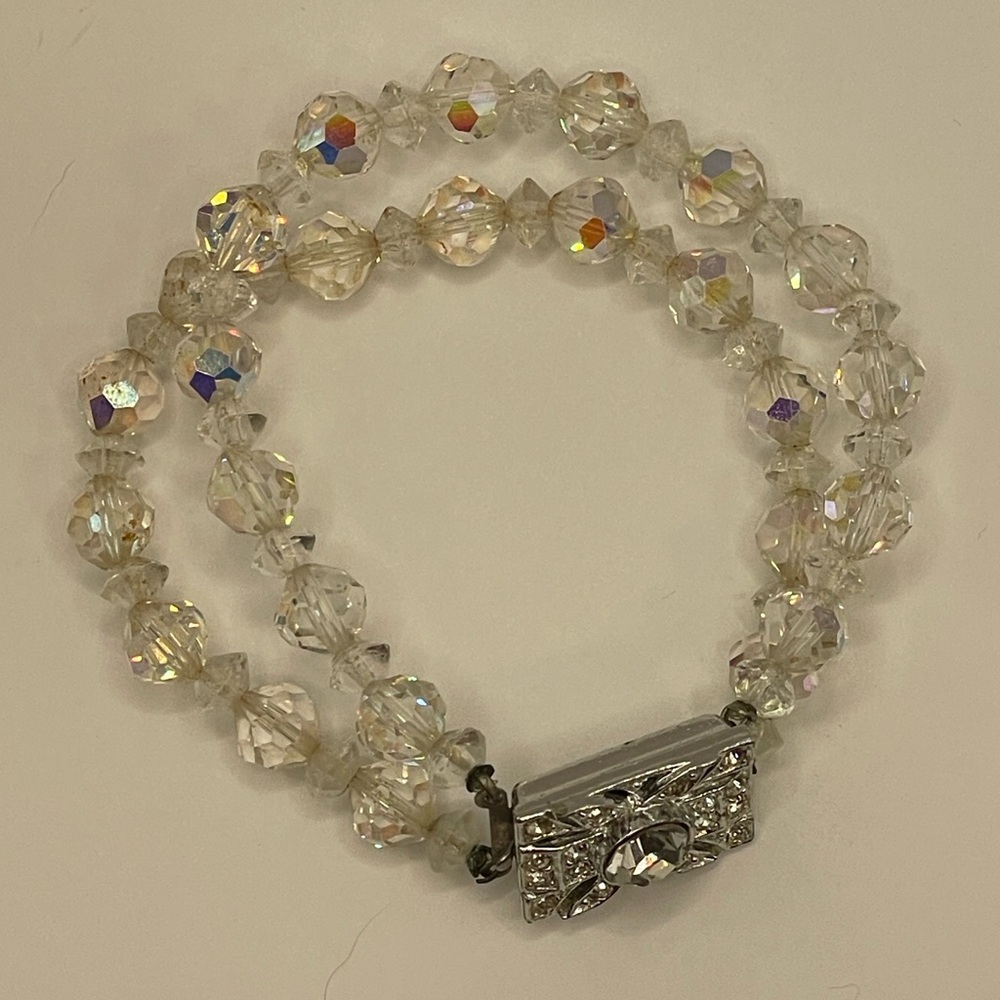 Vintage 7.25” Aurora Borealis Crystal Bracelet ✨ Double Strand AB Beads ✨ - Picture 10 of 12